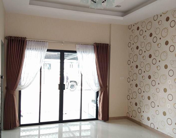 ผลงานติดตั้งวอลล์เปเปอร์ห้องรับแขก