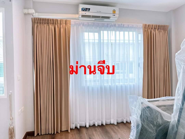 ผลงานติดตั้งผ้าม่านคอนโด Minimal สีขาว