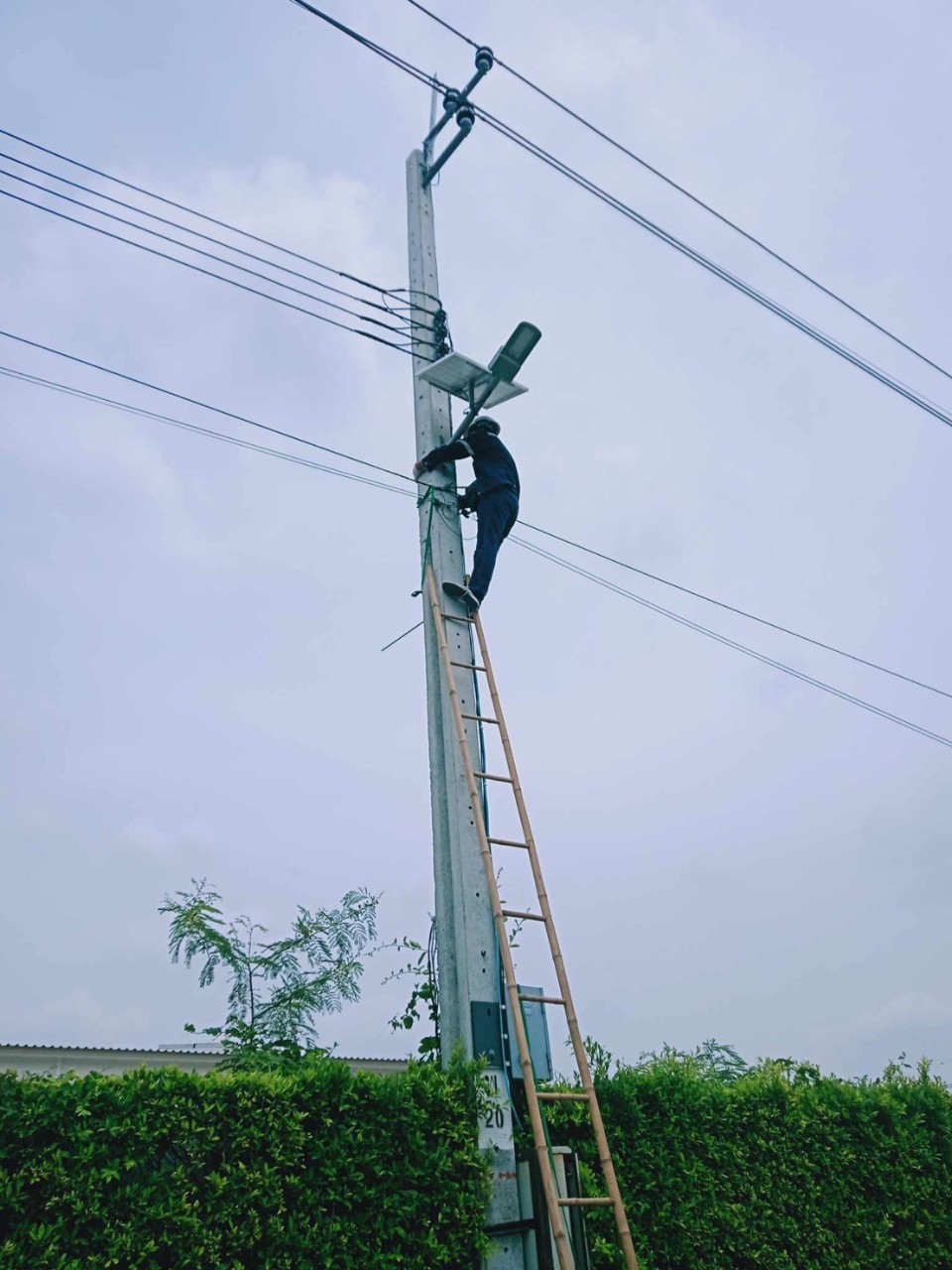 ผลงานเดินสายไฟใหม่