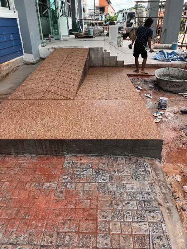 พื้นภายนอก ตัวอย่างผลงานจริง ช่างทำพื้นหินขัด