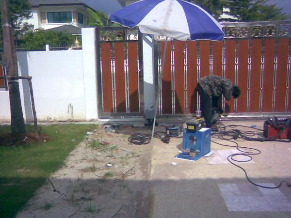 ติดตั้งเหล็กดัด มุ้งลวด รั้วเหล็ก ภาพที่ 1