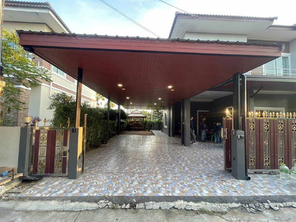 ต่อเติมบ้าน รีโนเวท ปรับปรุงพื้นที่ ภาพที่ 4