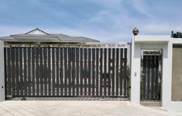 ผลงานเหล็กดัดลวดลายหน้าต่าง