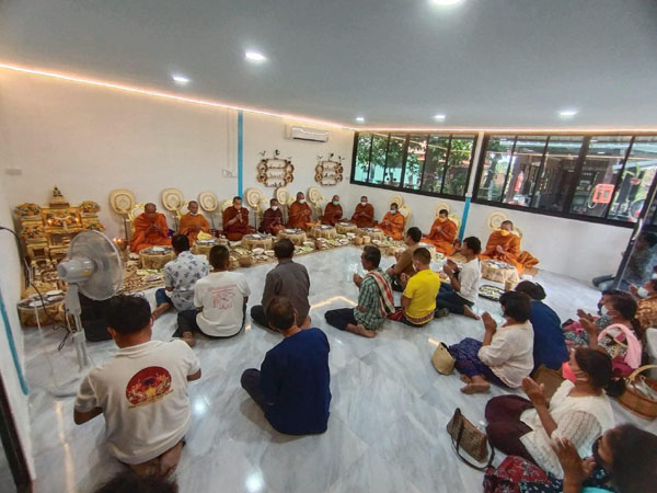 ผลงานพิธีกรวดน้ำรับพร ทำบุญบ้าน